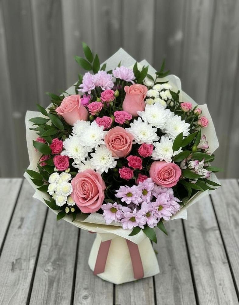 Букет цветов из: Альстромерии, Гвоздики, Розы и Хризантемы в Курманаевка