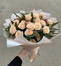 Букет Кремовые розы Латте в Курманаевка