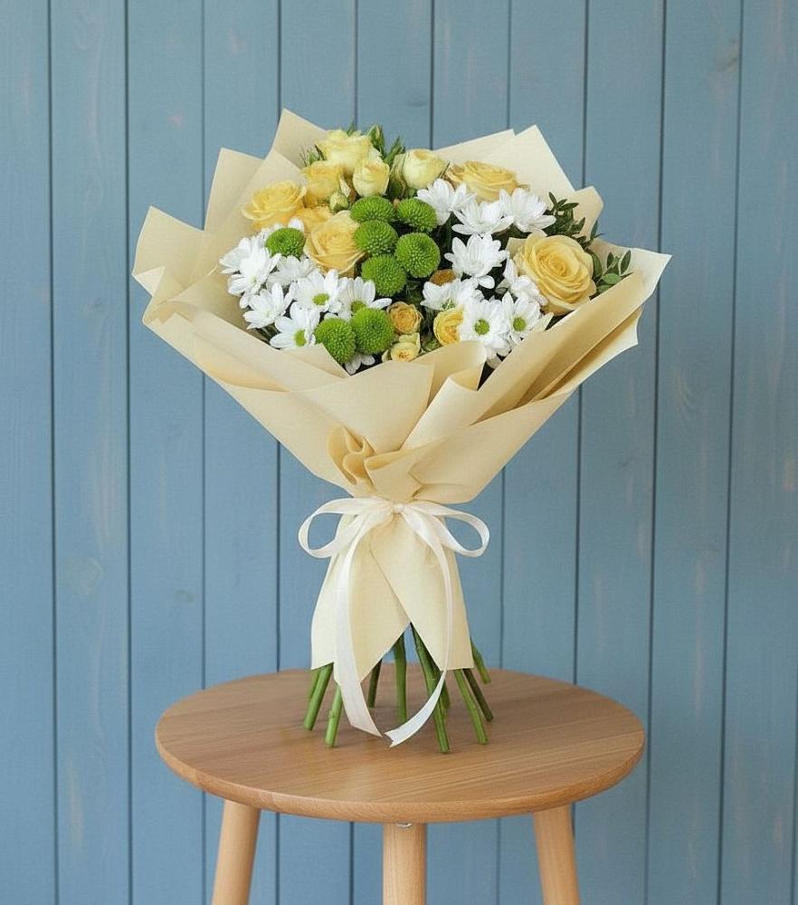 Букет цветов из: Хризантемы и Розы в Курманаевка