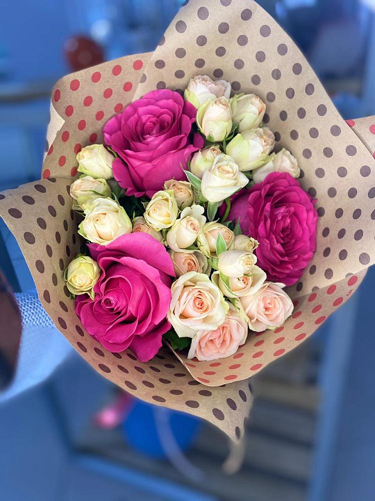 Букет цветов из: Розы в Курманаевка