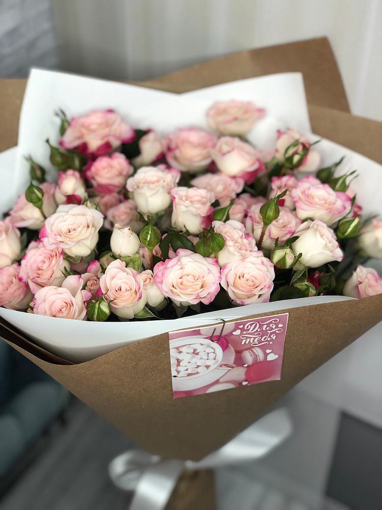 Букет цветов из: Розы в Курманаевка