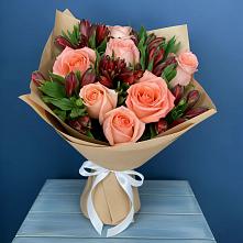Букет цветов из:  Розы и Альстромерии в Курманаевка