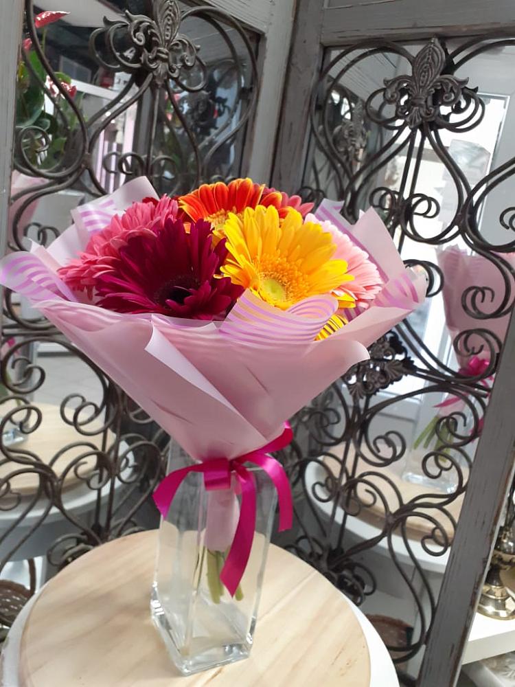 Букет цветов из: Герберы в Курманаевка