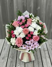 Букет цветов из:  Альстромерии, Гвоздики, Розы и Хризантемы в Курманаевка