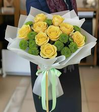 Букет цветов из:  Хризантемы и Розы в Курманаевка