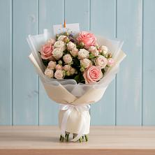 Букет цветов из:  Розы в Курманаевка
